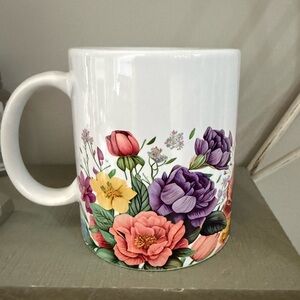 Spring Floral Coffee mug 11 oz NWOT